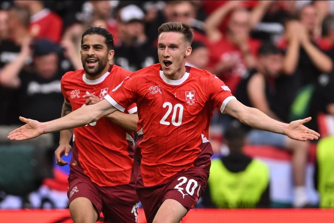 西班牙对瑞士在哪里踢