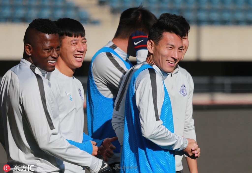 包含南特球员集训调整状态,全力备战接下来的比赛的词条 包含南特球员集训调整状态,全力备战接下来的比赛的词条