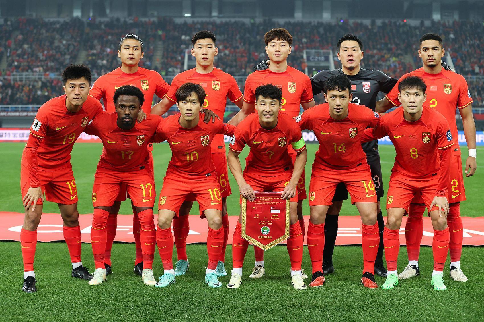 欧宝官方平台-中国职业足球联赛近期对决成绩揭晓，球队上演激烈争斗的简单介绍